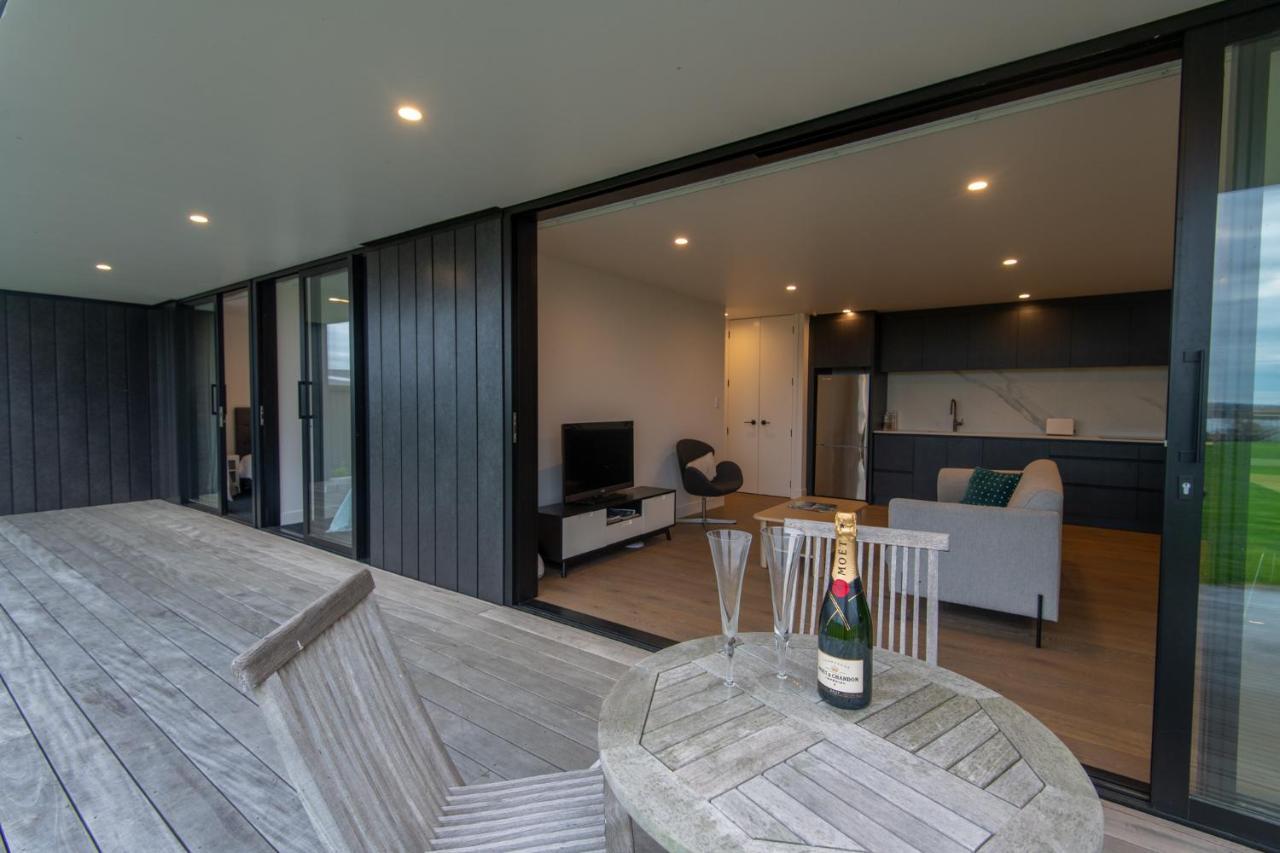 Karapiro Blackbox Buitenkant foto